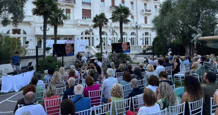 La Terrazza della Dolce Vita